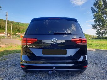 Volkswagen Touran 2.0 TDI Edition Comfortline DSG - 10