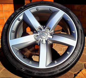 alu R17 5x100 bicolor, orig. Audi A1, pneu 215/40 - 10