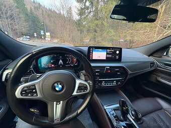 BMW rad 6 GT 640d xdrive 2021/2 - 10