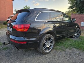 Audi Q7 3.0 TDi Quattro - 10