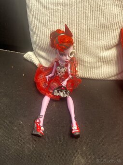 Monster high - 10