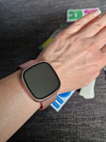 Fitbit Sense smart hodinky - 10