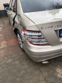 Mercedes C 250cdi - 10