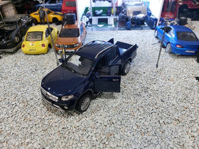 model auta Mercedes Benz X Class od NOREV 1:18 - 10