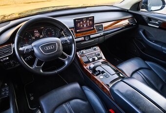 Audi A8 4.2 TDI 258kw diesel čierna metalíza - 10