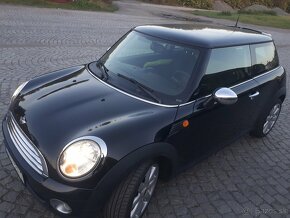 Mini cooper,model one R56 r.v. 2009 Motor 1.4 benzín 70 kw - 10