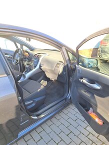 Toyota Auris 1.6 Valve Matic - 10