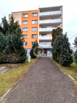 Priestranné 3+1 bývanie (75 m²) s vlastným kúrením, loggiou  - 10