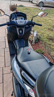 Yamaha Nmax 125 - 10