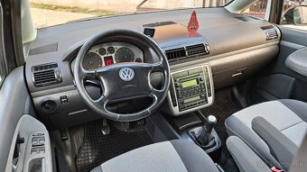 Volkswagen Sharan 2.0TDI 103kw M6 r.v.2008 - 10