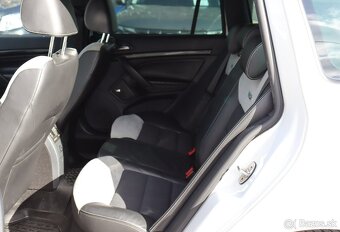 Škoda Octavia Combi 2.0 TDI CR DPF RS DSG - 10