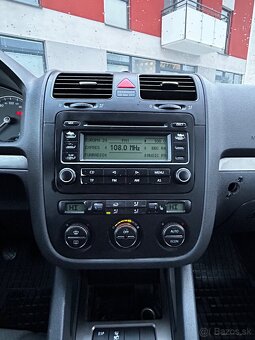 Volkswagen Golf 5 2.0TDi - 10