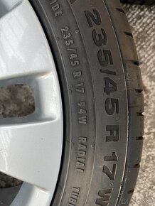 Volkswagen passat R17 letna sada 235/45 R17 - 10