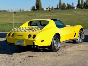 1977 Chevrolet Corvette C3 5.7 V8 - 10