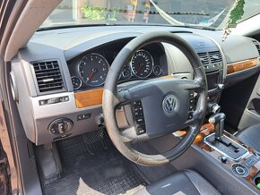 VW Touareg 3,0 V6 TDI Tiptronic - 10