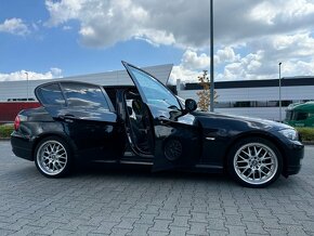 BMW E90 2.0 - 10