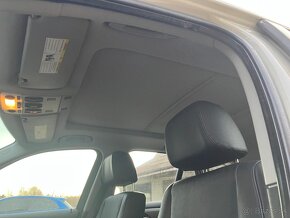 BMW X1 2.0 245KM / bohatá výbava / navi / camera , panorama - 10