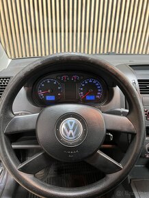 Volkswagen Polo 1.2 - 10