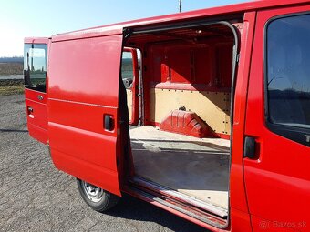 Ford Transit Van 300 M 2.2 TDCi Rival - 10