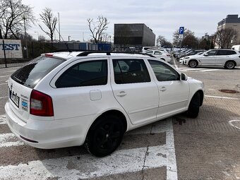 Škoda oktavia 1.6tdi 77 kW - 10