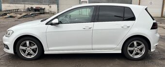 Predám Volkswagen VW Golf R-line 1.6 TDI DSG - 10