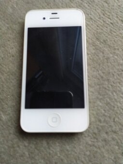 iPhone 4 - 32GB - 10