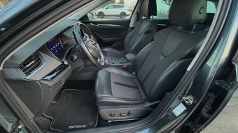 Škoda Octavia Combi 2.0 TDI SCR Style DSG PANORÁMA KAMERA - 10