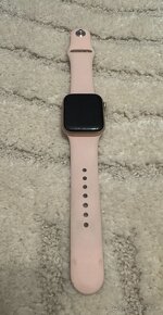 Apple Watch series 6 40 MM - 120 EUR - 10