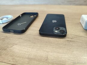 iPhone 13 128GB Midnight - super stav - 10