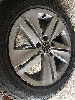 Ponukam vw Golf 8 - 10