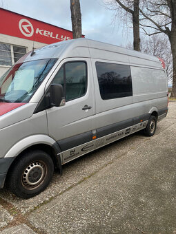 Volkswagen Crafter 2.5TDI 2009 - 10