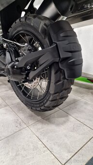 Predám BMW R1250GS ADVENTURE triple black 2024 3000KM - 10