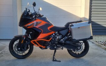 KTM 1290 Super Adventure S 2022 - 10