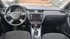 Škoda Octavia Combi 2.0 TDI Ambition DSG - 10