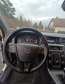 Volvo v60 2015 - 10