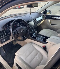 Volkswagen Touareg 3.0 tdi - 10