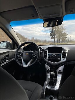 CHEVROLET CRUZE 2,0  VCDI 120 kw - 10