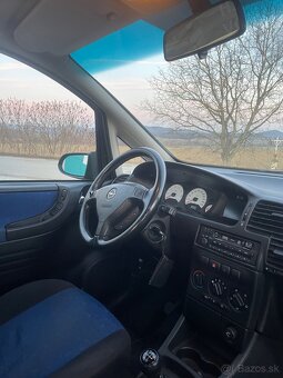 Opel zafira 1.8 - 10