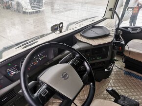 VOLVO FH540 - 10