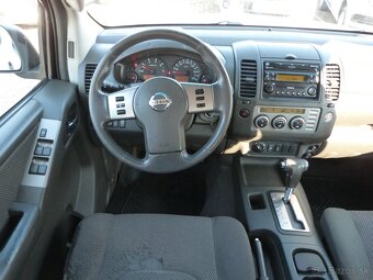 Nissan Navara DoubleCab 2.5D SE A/T - 10