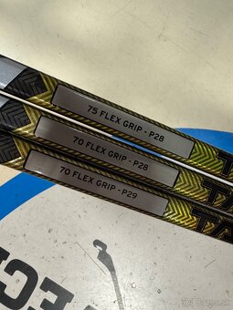 UPLNE NOVA PROFI HOKEJKA CCM SUPER TACKS ASV-PRO - 10