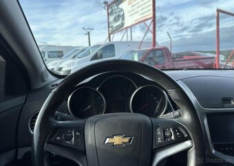 Chevrolet Cruze 1,7 nafta manuál 96 kw - 10