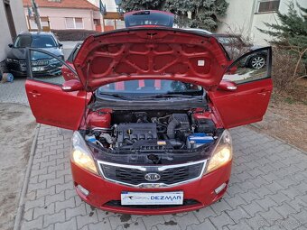 KIA Ceed SW 1.4 CVVT 16V 105k LX M5 (benzín) kup. SR - 10