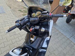 Yamaha T-Max 500 XP 44k (benzín) - 10