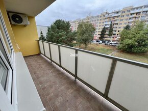 Košice- Západ, 3 izbový byt ul. Kežmarská, 69 m2 + loggia - 10