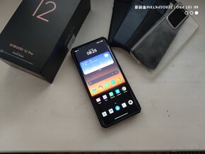 Xiaomi 12 Pro 5G 12/256GB - 10