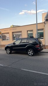 Dobry den predam mercedes ml 4.2 v.8 rok 2009 - 10