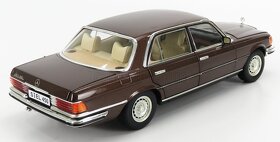 MODEL MERCEDES W116 450SEL 1:18 REVELL - 10