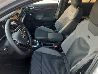 VOLKSWAGEN T-ROC 2,0 TDI 110 Kw DSG - 10