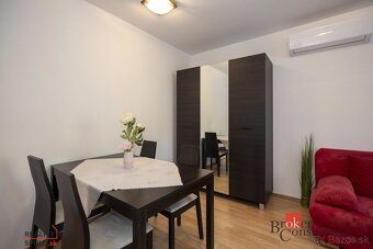 Apartmánový dom v centre Vyhní - 10